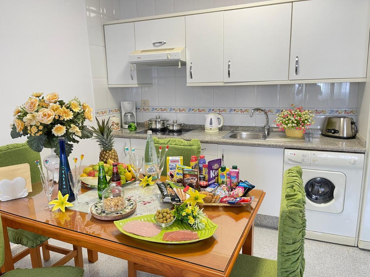 Emycanarias Holiday Homes Vecindario مْبيسينداريو المظهر الخارجي الصورة