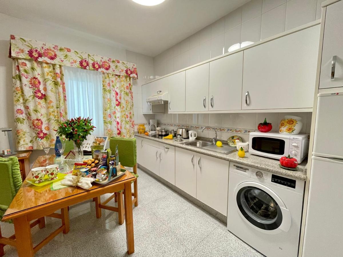Emycanarias Holiday Homes Vecindario مْبيسينداريو المظهر الخارجي الصورة
