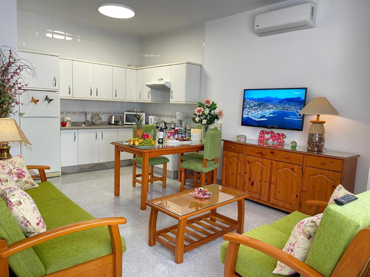 Emycanarias Holiday Homes Vecindario مْبيسينداريو المظهر الخارجي الصورة