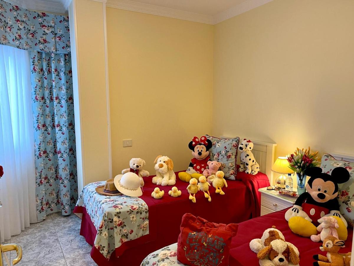 Emycanarias Holiday Homes Vecindario مْبيسينداريو المظهر الخارجي الصورة