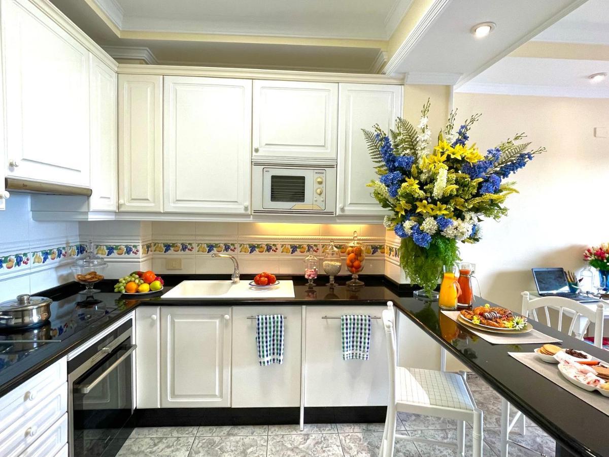 Emycanarias Holiday Homes Vecindario مْبيسينداريو المظهر الخارجي الصورة