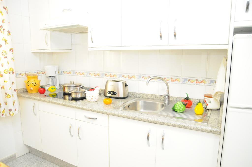 Emycanarias Holiday Homes Vecindario مْبيسينداريو المظهر الخارجي الصورة